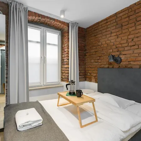 Old Town Underground Level By Renters *
