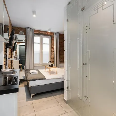Old Town Underground Level By Renters
