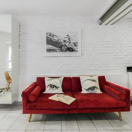Apartment Old Town Underground Level By Renters